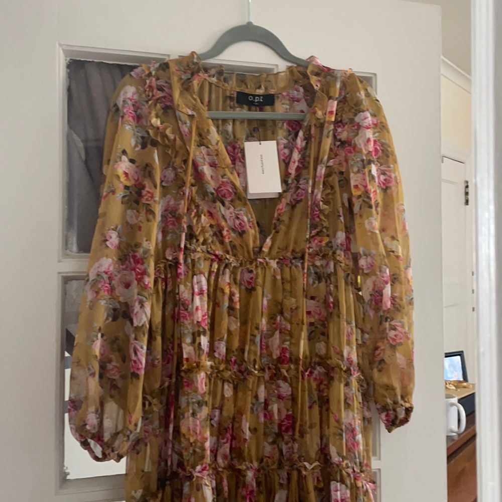 Spring floral midi dress